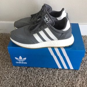 Adidas originals i5923